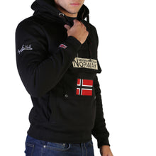 Carica l&#39;immagine nel visualizzatore di Gallery, Geographical Norway - Gymclass007_man
