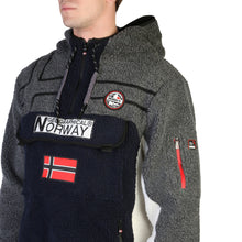 Carica l&#39;immagine nel visualizzatore di Gallery, Geographical Norway - Riakolo_man
