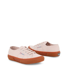 Carica l&#39;immagine nel visualizzatore di Gallery, Superga - 2750-CotuClassic-S000010W
