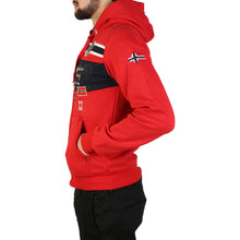 Carica l&#39;immagine nel visualizzatore di Gallery, Geographical Norway - Garadock_man
