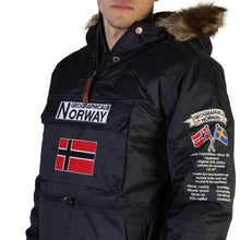 Carica l&#39;immagine nel visualizzatore di Gallery, Geographical Norway - Barman_man
